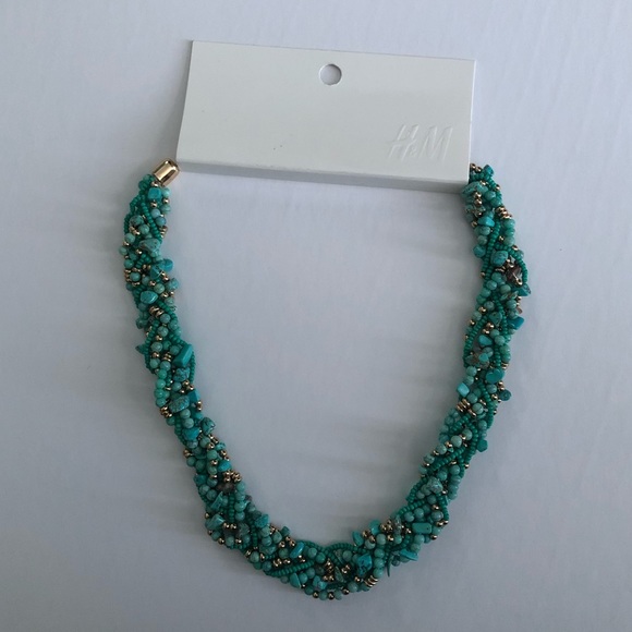NWT H&M Necklace + Earring Set - Picture 2 of 9